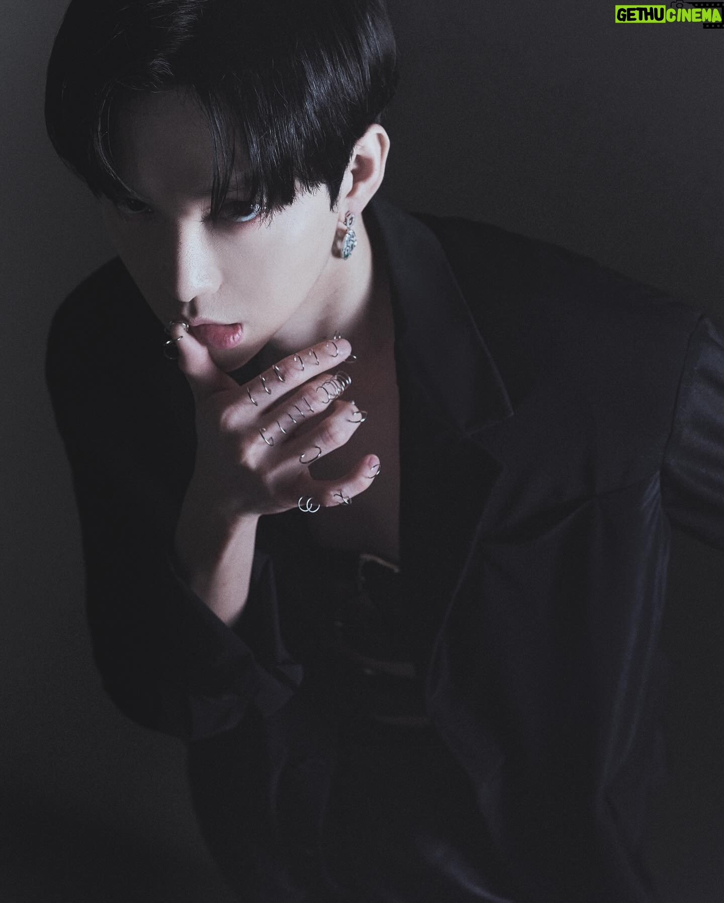 Alfred Sng - 5.7K Likes - It’s time for Star Awards 🖤
#StarAwards2024 #红星大奖2024