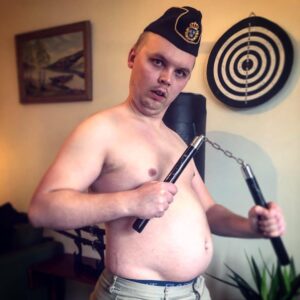 Alfred Svensson Instagram - Manlig polisstrippa uthyres till fest eller möhippa. 75 kr för en timme. Skriv i DM.