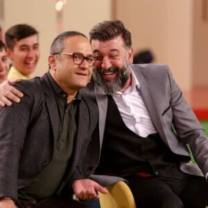 Ali Ansarian Instagram - .
سلام.. امشب برنامه خندوانه ساعت ۱۱ شبکه نسیم مهمون شما هستیم.. تکرار ۳شب
 صبح۷
ساعت ۱۱صبح 
ساعت ۵ عصر 
در ضمن این برنامه قبل عید ضبط شده و با احترام به تمام مردم عزادار کشورم ،شیراز ،گلستان،لرستان وخوزستان،،🙏🙏🙏🙏🙏🙏 یا حق ۳۳،۲۴

عکاس عزیز و محترم سرکار خانوم طاهره فلاحت پیشه @taherehfalahat@