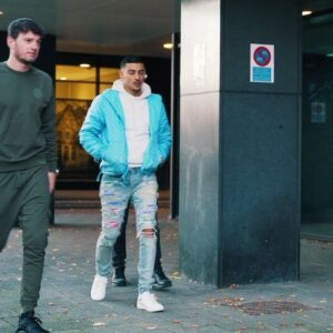 Ali B Instagram - Aftermovie première Docu ❤️

Thanxx 

@sweetcakesnl
@banlieue
@arabia
@stijn.dewinter 
@videolandonline 
@markleene 
@spec.nl 
@anaishafez
@faydejonge 
@isaiahwlkns