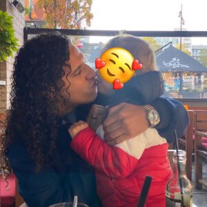 Ali B Instagram - Jij helpt mij alles vergeten en gewoon genieten ☺️ 💫❤️