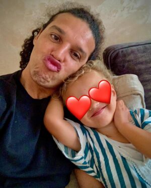 Ali B Instagram - 3 jaar Nouri Bouali🎉
Wij houden van jou❤️