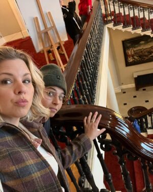Ali Liebert Instagram - 🇮🇪 Oh Ireland - I'm in love. I can't post any photos of the movie or the fabulous ppl I worked with but I can say I miss them and their giant hearts already.  What an incredible adventure making a film in Ireland and exploring the west with my hunny was a fab way to end the trip 🍀