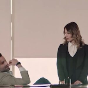 Ali Mahdi Instagram - يزن وگع بدوامة 

مسلسل قصة 
اخراج مراد ترك 
على قناة UTV
الساعة 7:00مساء
اعادة  1:30 ليلاً
حسب توقيت بغداد و ضواحيها
#شنو_القصة #قصة #العراق #1 #شنو_القصة #الكسندر_علوم #كلوديا_حنا #روان_مهدي #رنيم_التميمي #ترند #اكسبلور