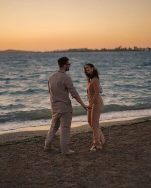 Ali Suna Instagram - Archives / photos souvenirs de Grèce 📷
Je pense que c'est les dernières photos ensemble, que tout les deux à l'étranger ! 
Le prochain voyage on sera a 3 😍 
(Je suis fan de cette série, surtout la 4/6 et 8 🔥🔥🔥 note : à encadrer ?)