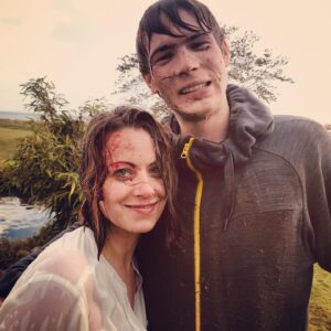 Alice Dwyer Instagram - #happysunday
#bts @philipfroi ✨
#schwarzeinsel #blackisland #netflix #streamingnow #stillno4worldwide #nice #thankyouforwatching 
📷: @schroder5472