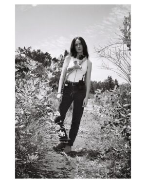 Alice Englert Instagram - @bonniemoir <3 on leica zoom. exposure streaming now on @stanaustralia