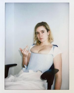 Alice Englert Instagram - DANGEROUS LIAISONS FINALE Im blown away i got to work with and adore this dangerous gorgeous DL team. I feel so lucky 💌💌💌💌💌💌💌💌 Got a few more piccies of nico, kosar cam and my ep 5 ponytail i feel i must share one day 💌 so much thanks to many many fantastic folks @dangerousliaisons @kosarali__ @nicholasdenton @leolonsdale @ollyblackburn @harriet.j.warner @wayway82