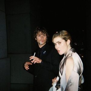 Alice Englert Instagram - @mxtchantcho @nicholasdenton @frankie_leporee ❤️‍🔥 dl prem night