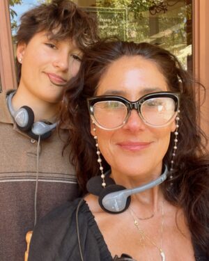 Alicia Coppola Instagram - Take your daughter to work day!
#setlife selfie!