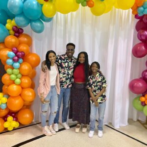 Alicia James Instagram - #latepost Happy Resurrection Sunday from me and mine 💕 #heisrisen
