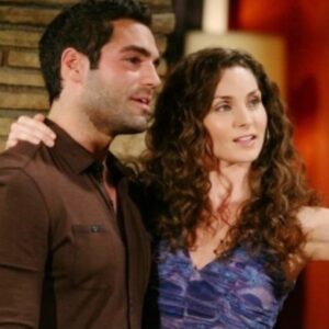 Alicia Minshew Instagram - Hey AMC fans, this Sunday come join me and these sexy sons of bitches as we go for a walk down memory lane and make fun of each other. 😁Gonna be fuuuuun! 🥰
Click on link in bio for tickets! 😘