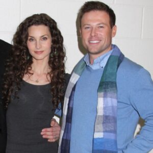 Alicia Minshew Instagram - Hey AMC fans, this Sunday come join me and these sexy sons of bitches as we go for a walk down memory lane and make fun of each other. 😁Gonna be fuuuuun! 🥰
Click on link in bio for tickets! 😘