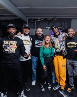 Alicia Zubikowski Instagram - Now I can’t lie to @snoopdogg so an IG post for him it is 😌 

Last time I checked Snoop doesn’t play for The Cowboys but I will use this post as an opportunity to share a little story of how we pulled off 2 of our biggest Pivots hours apart. 

Yep our team is so good we made it all work from Covid tests (ya guess that’s still a thing in LA), travel, Set up, filmed with this guy named Dwayne Johnson who actually showed up EARLY (no one does that ever), wrapped & left by 2:30pm…fought thru LA traffic, moved Snoop’s car collection around, loaded in cases of @happydad, set up again and by 4p our cameras weren’t the only things lighting up 💨🫢thankfully Snoop and the guys talked loud enough in between the 100 planes landing next door at LAX for us to record one of our favorite episodes yet. 

Full team effort by @realrclark @fredtaylor @officialchanningcrowder moving furniture, carrying cases oh and crushing two amazing shows! And to @john @russwitdablazer @killadillacanam who were on set helping @tnstudiosinc @edeeebs18 @olivieahhh_ @_alexqian Ollie & Travis make it all work! And thank you for  @randysdonuts for being so darn good! 🥰

The best part of The Pivot is the pivots we make daily to make this platform what it is🎬