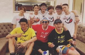 Alien Huang Instagram - 謝謝大家🙇🏾‍♂️🙇🏾‍♂️🙇🏾‍♂️
小小音樂派對 希望大家開心
玩很大 x tat
開心🎉🎉🎉
#綜藝玩很大 #玩很大六週年