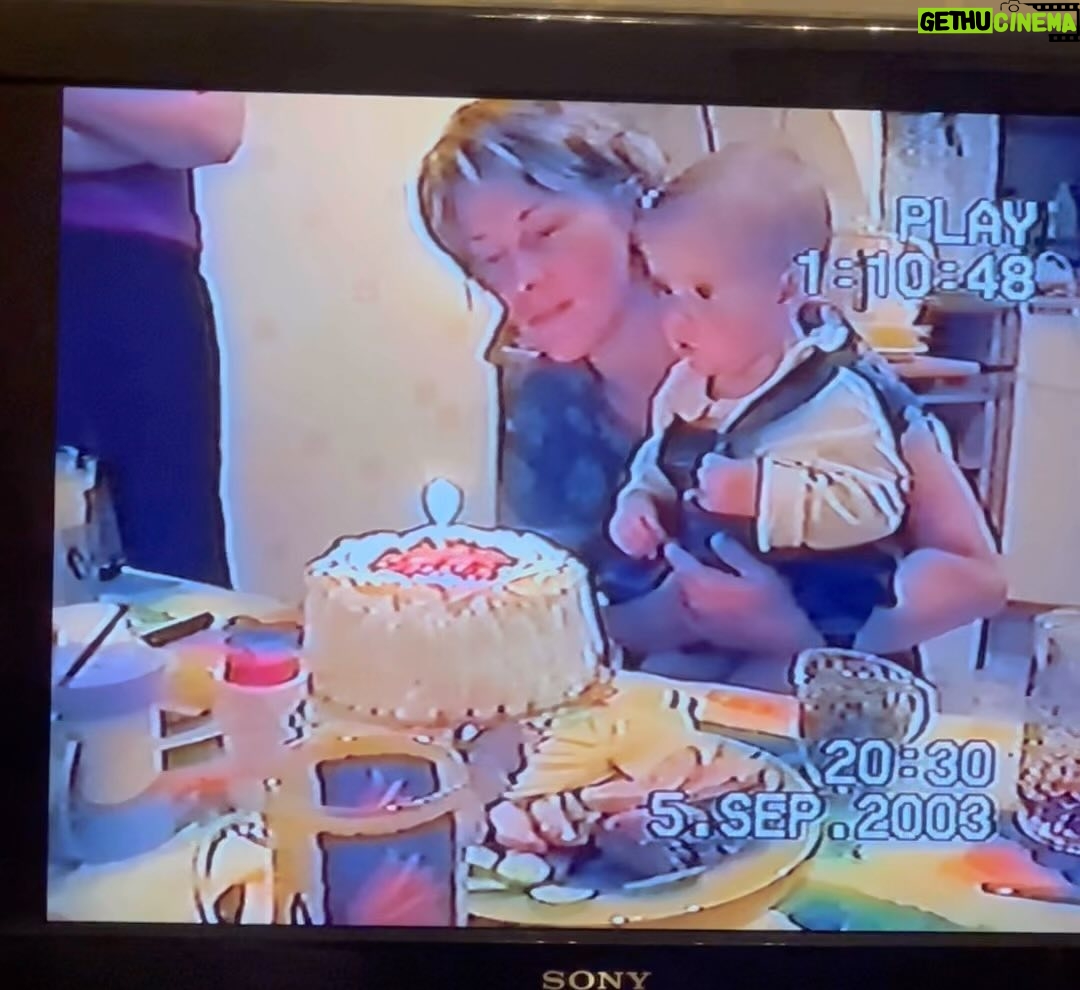 Alika Milova - 5.9K Likes - Happy Birthday to me! ❤️
This video was taken exactly 20 years ago when I turned 1 year. Time flies. But I’m really thankful to my family for always believing in me and creating a loving atmosphere. Thank you all for the lovely wishes! 21!!!🤘🏻
Love ❤️