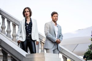 Alin Sumarwata Instagram - Seriously, get you a Boss that can do it all. ⁣
Happy Birthday Bamber ⁣
@imjamiebamber ⁣
You are one in a million. ⁣
#coltrane #gracienovin #strikeback
