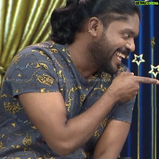 Alina Padikkal - 104.8K Likes - വായിൽ നിന്നല്ലാതെ പിന്നെ എവിടുന്നാ ശബ്ദം വരുന്നേ...
Comedy Masters | Wednesday (3/7/2024) @ 9.00 PM | AmritaTV |
#Comedymasters #AmritaTV #Comedyshow #MalayalamComedy #Comedy #Funny #memes #Jokes #standupcomedy #humor #funnyvideos #lol #laugh #reels #trendingreels #virulcuts #comedycuts #Pakru #Devichandana #alinapadikkal #specialepisode #Pisharadi #trending #reels #shorts #trendingreels #trendingshorts