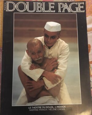 Aline Küppenheim Instagram - Andrés Pérez en el rol de Gandhi con Georges Bigot  en l’Indiade del Théâtre du Soleil.