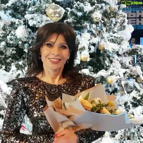 Alisa Mon - 3K Likes - У ВАС НОВЫЙ ГОД!!!! КАМЧАТКА!!! Я с ВАМИ!!! Спасибо за поддержку!!! Скоро встретимся!!!!🎅🤶💎❤️❤️❤️❤️❤️❤️❤️❤️❤️❤️❤️❤️🎼🎤💃💥💥💥💥💥💥💥