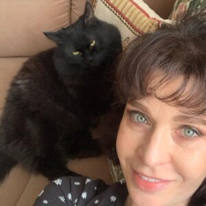 Alisa Mon Instagram - Иди..ли ..я,...если бы не ОН?😻😍🤳🤗🤗🤗🤗🤗🤗🤗Кот мой,Кот!!!!💃....😸