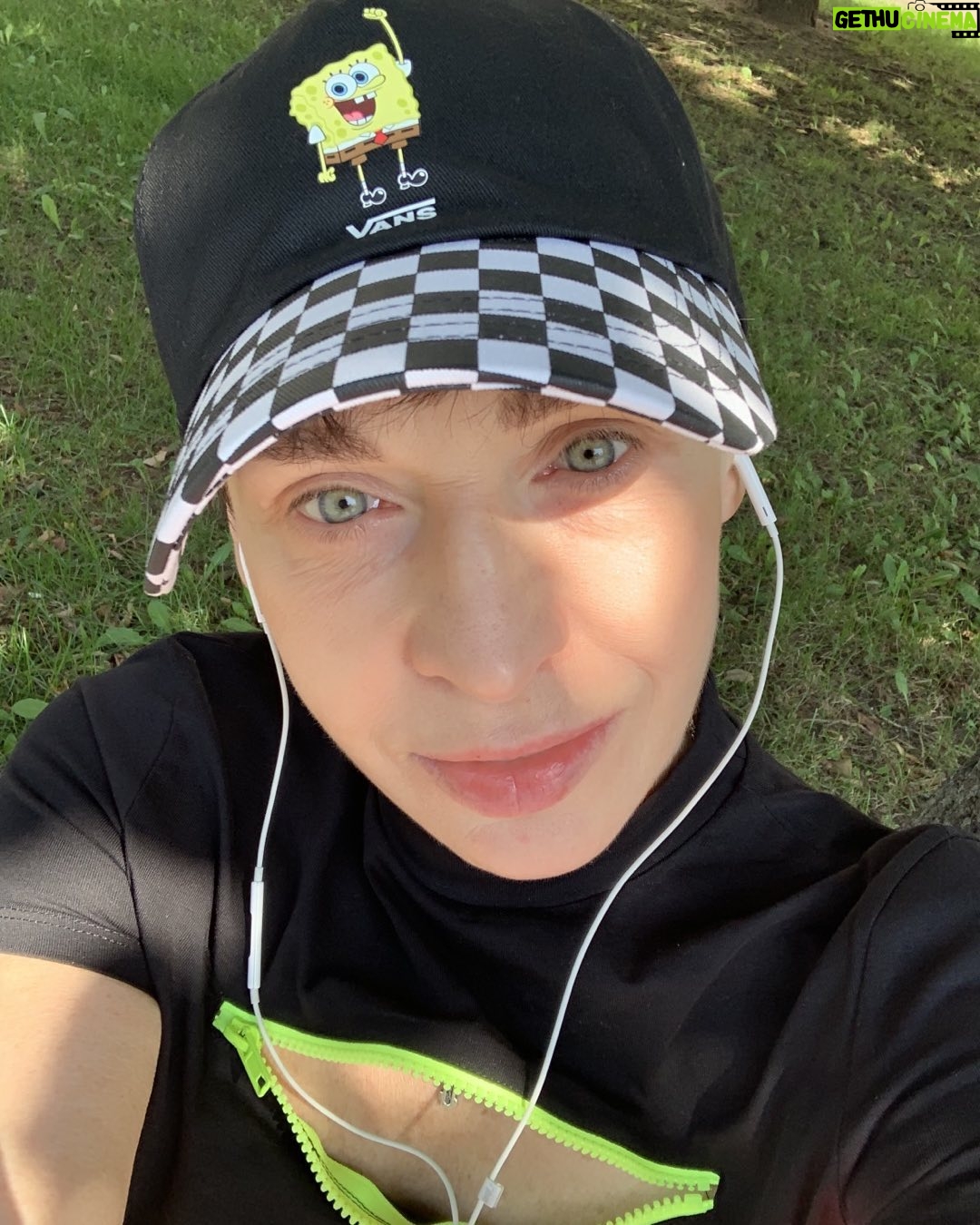 Alisa Mon - 1.5K Likes - 21 Августа г. Москва, Парк Культуры и Отдыха Битца Праздник "День Района Северное Бутово" начало Праздничного Концерта в 13:00. ❤️💎🙌Надеюсь…, ВСЕ …, кто хотел меня послушать и увидеть, найдёте возможность прийти или приехать! Мой выход после 14.15. Я буду рада знать , что это случилось! До связи в Инстограм !))) 20 минут НАШИ!❤️💎