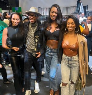 Alise Willis Instagram - I’m still so inspired by the youth at the @amazinggraceconservatory for their incredible performance closing night. Wow! And to celebrate @deance_wyatt on winning the distinguished alumni award! You deserve every single blessing ❤️