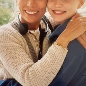 Alison Lohman Instagram - Happy Mother’s Day!!! and especially to my mother 😘 my favorite one!