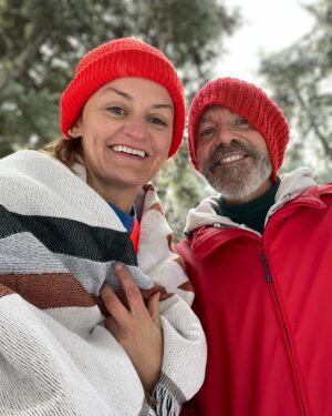 Alison Wright Instagram - The most unexpected day in  Narnia 🌲🌲🌲with ❤️ @pinkybinks 

Ps . It’s a bit early yet to visit #jofreelakes .. give it a few more weeks 😜