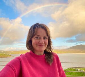 Alison Wright Instagram - Rainbows every day 💖
The Isle of Lewis .

#outerhebrides #scotland #scotlandtravel #isleoflewis #rainbow
