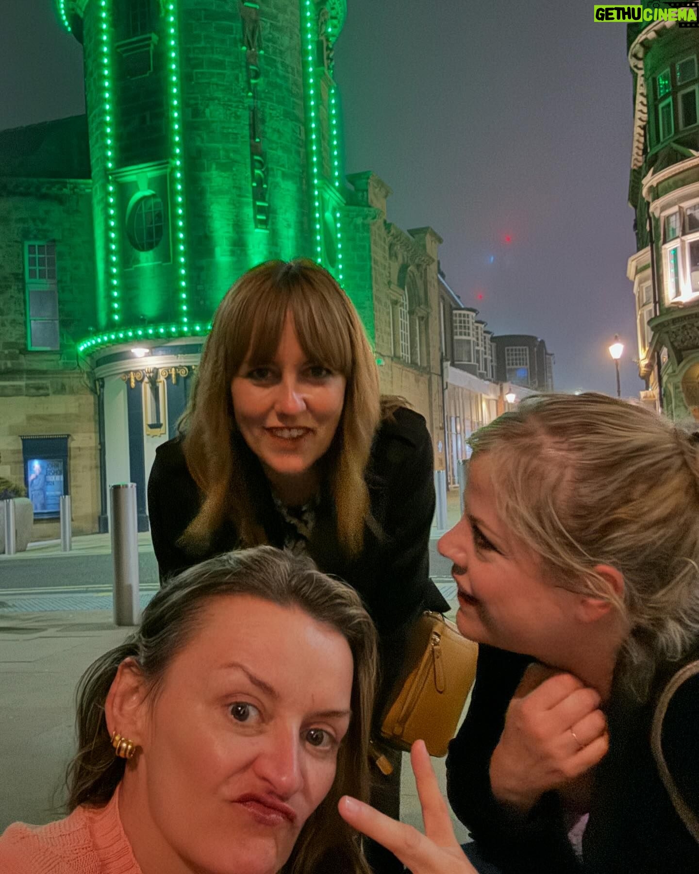 Alison Wright - 613 Likes - Since we were 16 ā¦. Art class comrades. We bonded in Mrs Ritsonās art class . The first and only safe haven I ever found in school.
Longtime Loves ā¤ļø so much history ā¤ļø
#sunderland #tyne&wear, #theempriretheatre #artschool #schoolfriends #longtimeladies #foreverfriends #artschool #art #safeplace