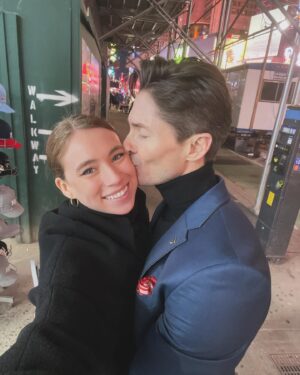 Alix Schwartz Instagram - This is not a V Day post, it’s just a random appreciation post that happens to be posted the day after and has nothing to do with the fact that society tells us we have to post romantic photos to tell the universe that we are in love. 🥀

😁

#life #nyc #feb15 #fashionweek #madeincanada #runway7fashion