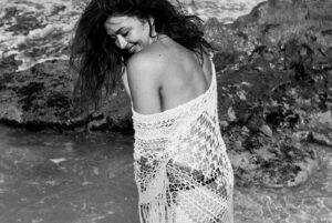Aliyah O'Brien Instagram - More shine baby shine 🌟

Apparently there was a technical glitch in my last post so some of the photos didn’t show up 🤷🏻‍♀️
Go there to read my more important musings on truth, love, and freedom to shine 💫

These are only some of the horizontal photos, we’ve taken so many…and no I don’t mean lying horizontal, though that seems to be my preferred pose 🤷🏻‍♀️
Just let me roll in the sand baby 🐶

And yes it looks like I’m peeing in the 6th photo…only me and the ocean will ever know the truth 😉

Get out there and let your hearts shine babies 🌟💋

As mentioned before,
All photos by my one and  only @theportraitsessions ♥️
