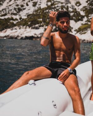 Allan Guedj Instagram - Journée au top 👍🏼🔥😘 🌞avec @sudplaisance 🚤🚤