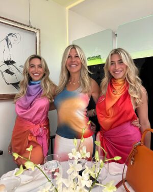 Allie Kaplan Instagram - These Barbies are 30!!!💕👸🏼👸🏼🎉🥳 let the celebrations begin!