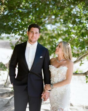 Allie Kaplan Instagram - Happy wife, happy life @alliekaplan
