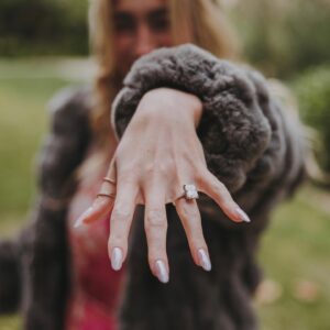 Allie Kaplan Instagram - Forever 💍🥹 @jdrutstein 
✨💕12.1.22💕✨