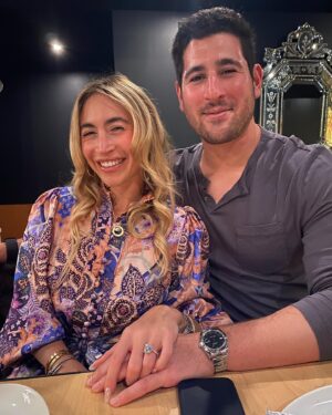 Allie Kaplan Instagram - Happy Valentine’s Day to my forever Valentine 🥹💕❤️ @jdrutstein I love you!