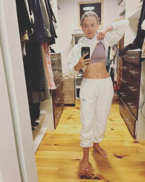 Allison Miller Instagram - You know that thing where you meet a yoga teacher in a van in Mexico and two years later she’s sending you athletic wear that she made from recycled water bottles!? That’s @emilytayloryoga and her online yoga classes were life giving through the last couple years. Now she’s making really comfortable wonderful stuff that I can’t recommend highly enough! Sustainable and cute and no-yoga-wedgie tested by me, a person who is below average at taking selfies. Link in bio for purchases! Go support Emily - a small business Wonder Woman!