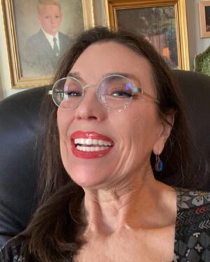 Allison Miller Instagram - As an elder millennial (@pamelathemostes) I feel obligated to dump. A year of dichotomy.
