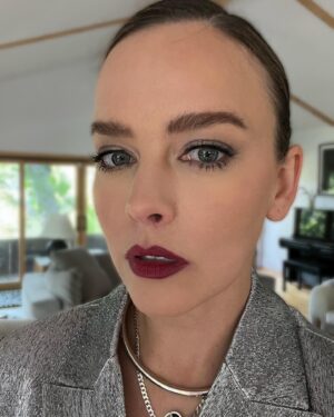 Allison Miller Instagram - Oh no she’s posting the watermark oh no it must be an emergency and the emergency is going outside and supporting cool people doing cool things (looking at you @silvertreedirector and @petechatmon) Can’t wait to watch the rest of this show 🔥🍆🔪 apologies for these emojis the last picture is just a brief juxtaposition so as to not blind you with glitter.