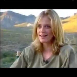 Actress Ally Walker HD Instagram Photos and Wallpapers April 2023