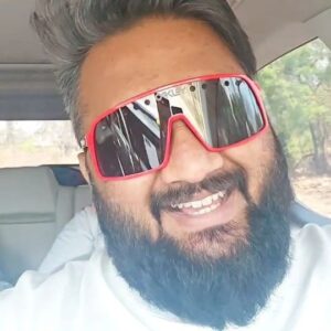 Alok Babu Instagram - ನಮಸ್ಕಾರ Belgaavi ❤️ ಶಿವರಾತ್ರಿ vibes are On 🔥
ಬೈಲಹೊಂಗಲದ ಶ್ರೀ ಮೂರುಸಾವಿರಮಠದ ನೀಲಕಂಠ ಮಹಾಶಿವಯೋಗೀಶ್ವರರ ಜಾತ್ರಾ ಮಹೋತ್ಸವ ಹಾಗೂ ಮಹಾಶಿವರಾತ್ರಿ ಉತ್ಸವವು ಇದೇ ಮಾರ್ಚ್ 8ರಂದು ಪೂಜ್ಯಶ್ರೀ ಪ್ರಭುನೀಲಕಂಠ ಮಹಾಸ್ವಾಮಿಗಳ ಸಾನಿಧ್ಯದ ಸಂಗೀತ ವೈಭವ ಕಾರ್ಯಕ್ರಮಕ್ಕೆ ನಾನು ನನ್ನ ತಂಡ ಬರ್ತಿದ್ದೀವಿ 🥰 ಬನ್ನಿ ಸಿಗಣ bossu & Lets celebrate our culture in Maha shivaraatri utsava with full power & pride 🥰🤝 Hara hara mahaadev shambooo shiva shankara ❤️🙏🏻

#Allok #belgaavi #kannada #karnataka #mahaashivaraatri