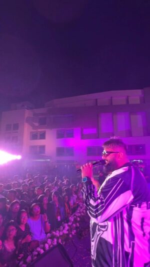 Alok Babu Instagram - ಬೆಂಗಳೂರು Loyal Fan Base ಗೇ ಬಂತು ಹೊಸ Entry,
Sound ಸ್ವಲ್ಪ ಜಾಸ್ತಿನೇ ಕೇಳತ್ತೆ ALL OVER THE COUNTRY 🔥🤙🏻
Make Way for New Sensation of Volleyball “Bengaluru Torpedoes”

#bengalurutorpedoes #Allok