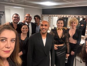 Alper Kul Instagram - Tüm ekip adına bir ödül daha aldık efendm. İzleyicilerimize çok teşekkür ediyoruz. ❤️ #altınkelebek