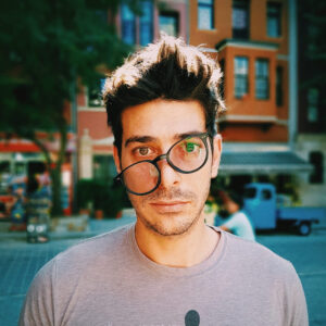 Alper Saldıran Instagram - And now for something completely different; A Man that Self-destructs 💣
#montypython 📷 @fethikaraduman