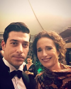 Alper Saldıran Instagram - #antalyafilmfestivalindenkalanlar bütün asaletiyle @andiemacdowell