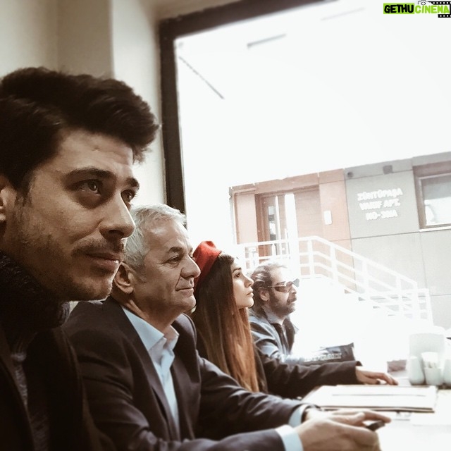 Alper Saldıran - 5.2K Likes - Bizi böyle sevin...