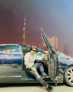 Altamash Faridi Instagram - Success is the sum of small efforts, repeated day-in and day-out.