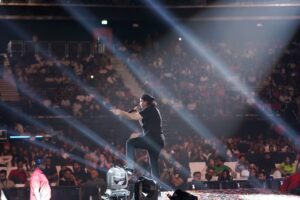 Altamash Faridi Instagram - 𝐄𝐩𝐢𝐜 𝐍𝐢𝐠𝐡𝐭 𝐀𝐭 𝐂𝐨𝐜𝐚𝐂𝐨𝐥𝐚𝐀𝐫𝐞𝐧𝐚

The Faridi Brothers delivered an unforgettable performance last night at a packed Coca-Cola Arena! 

A huge shoutout to AURA NIGHTS and PME for making this epic night a reality.

B Praak, Sagar Bhatia, Faridi Brothers, and Harsh Gujral absolutely crushed it on stage. The energy was electric, and the crowd wouldn’t stop moving!

This was a night for the history books! Who was there and sang along? 

#FaridiBrothersLive #BPraak #SagarBhatia #HarshGujral #DubaiNightlife #UnforgettableMemories #25thMay